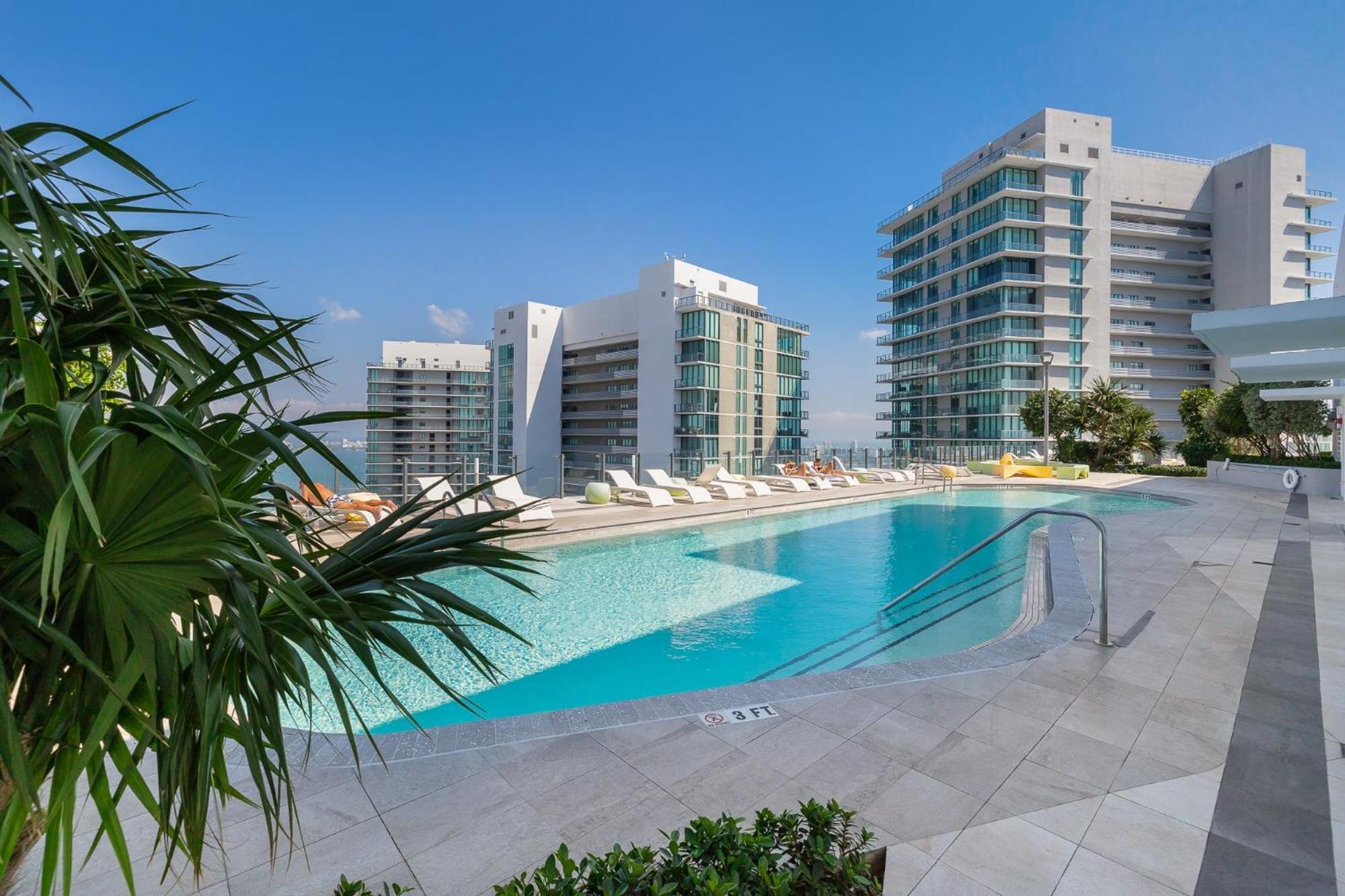 Unique High-Rise Condo In Майами Экстерьер фото